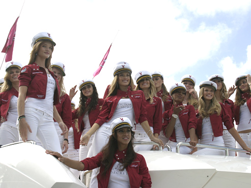 Victoria's Secret Angels Arrive in Miami